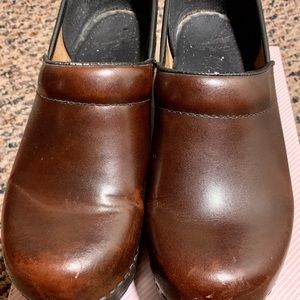 Dansko Professional